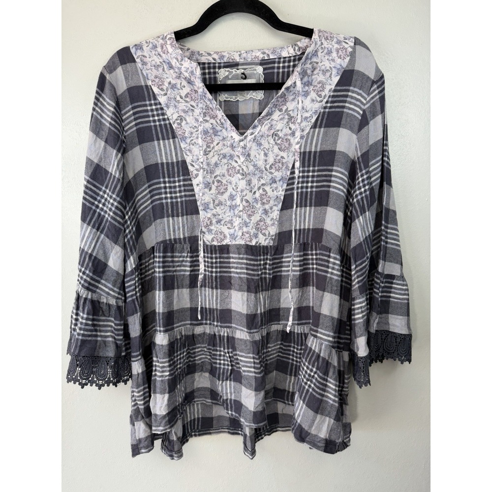 CUPIO Swing Flannel Top W/ Cotton Bob Printed Accents‎ Bell Lace Cuff Size L